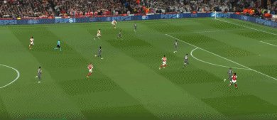 1744151900363070577.gif 阿皇13.gif