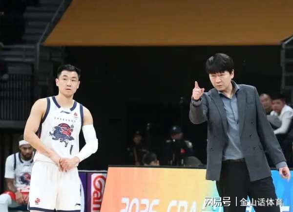 开云体育-够硬！CBA联盟犯规第一球队，近12战11胜，晋京厦3强，全赢了个遍