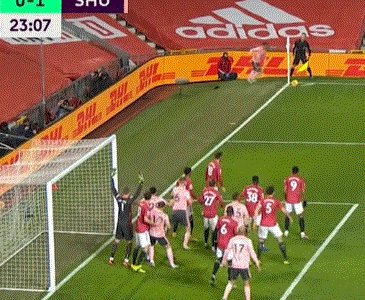 kaiyun-【英超】史上首次领头羊主场负副班长！曼联1比2落败